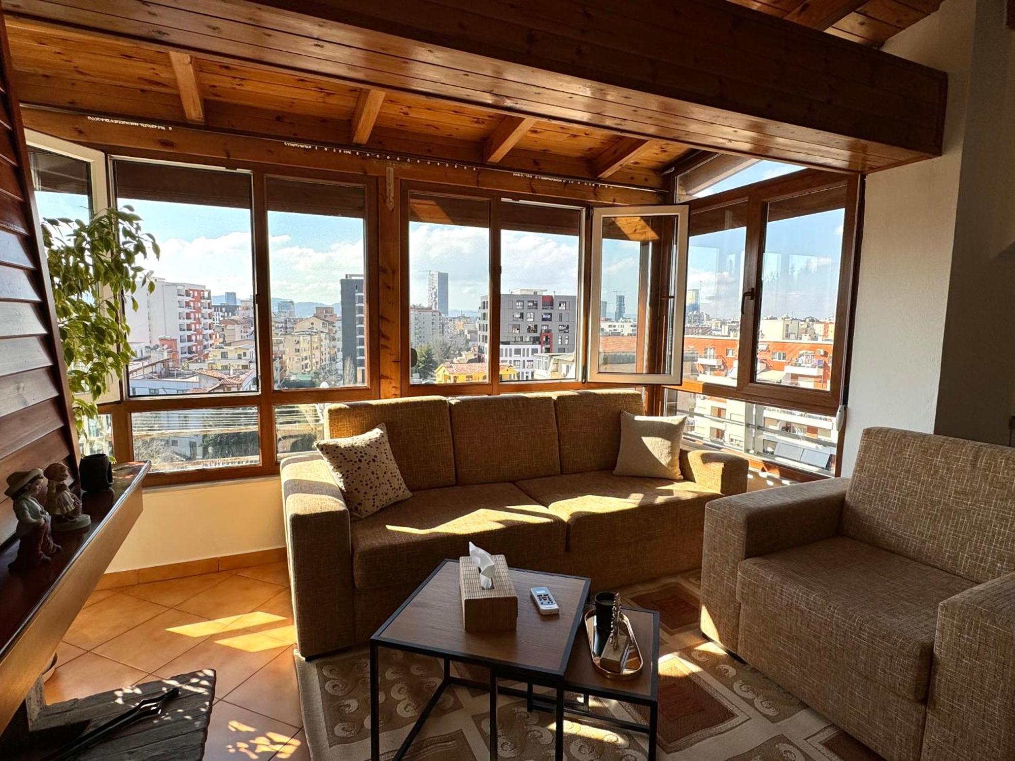 Skyview Oasis Premium Apartment Tiranë Luaran gambar
