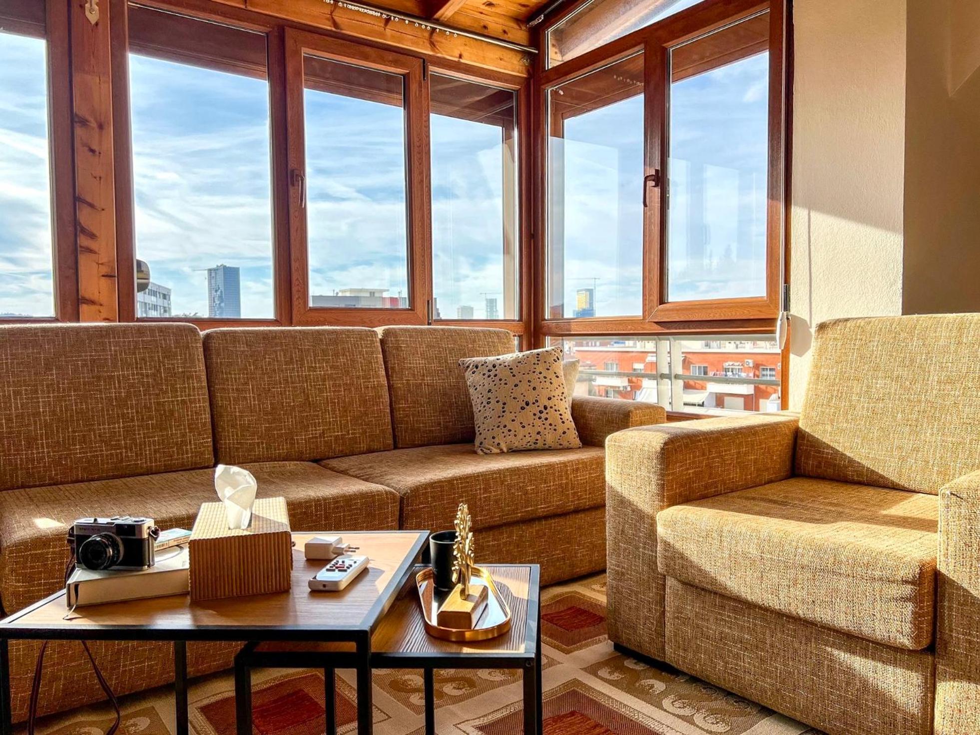 Skyview Oasis Premium Apartment Tiranë Luaran gambar